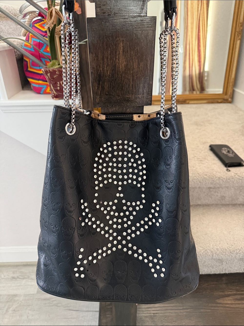 Source Unknown Black Studded Skull Shoulder Bag
